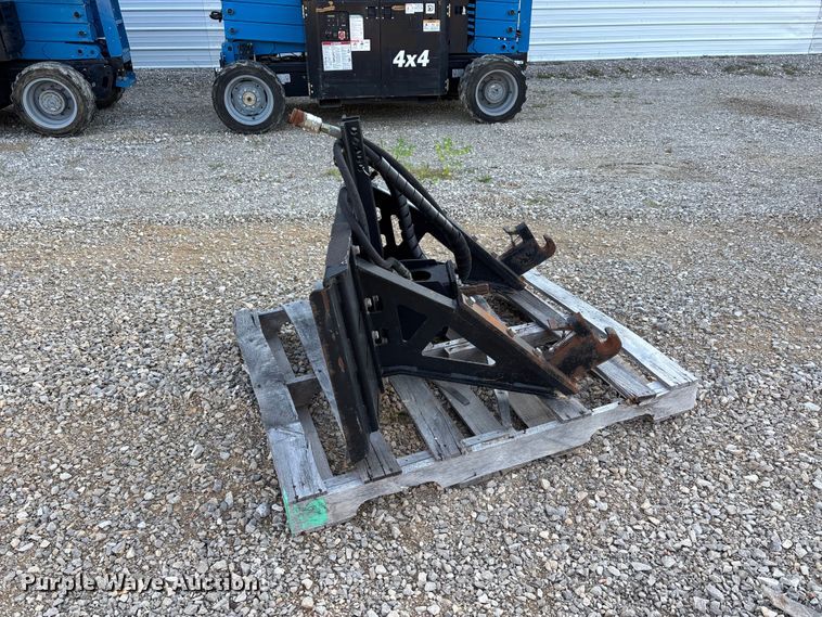 image for item ER3358 Skid steer quick attach