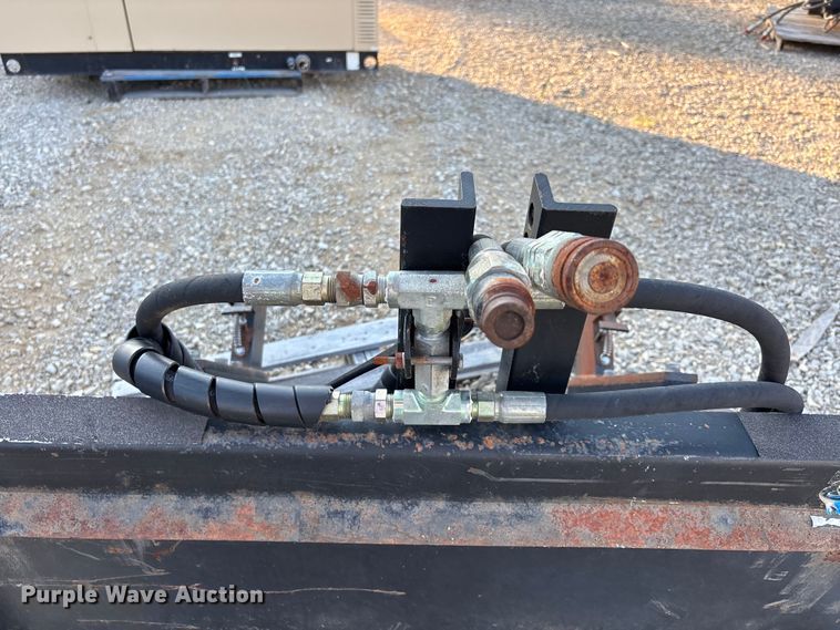 image for item ER3358 Skid steer quick attach