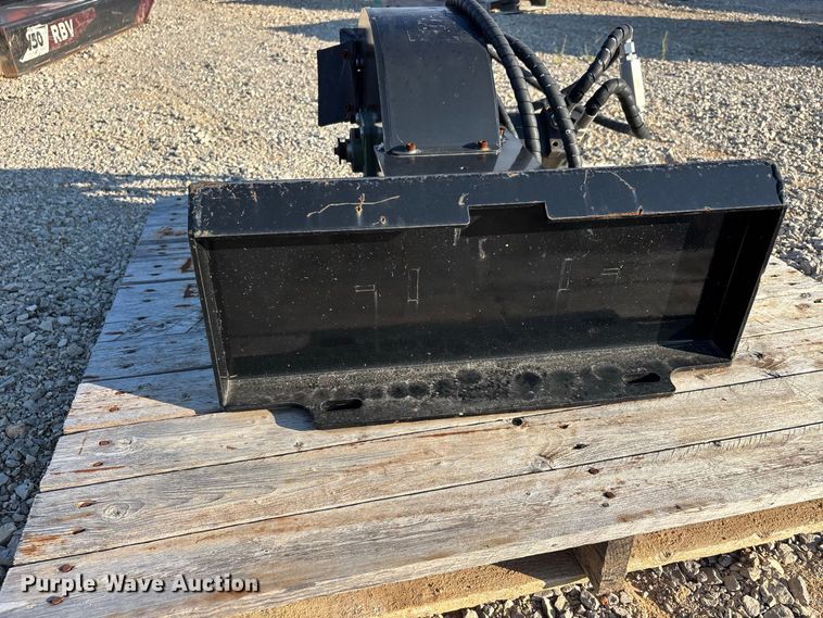 image for item ER3361 2025 GIYI GY-SZYMJ compact utility loader stump grinder
