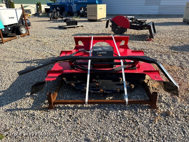 image for item ER3368 2025 GIYI DM 39 skid steer disc mulcher