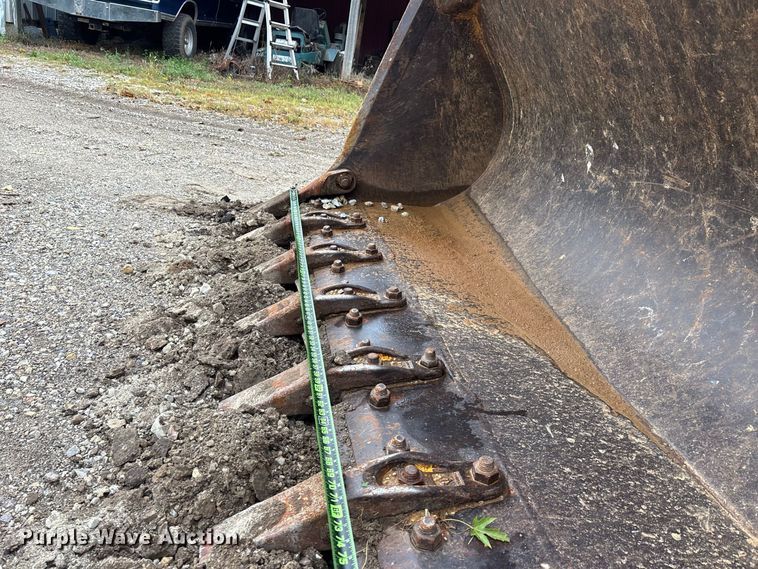 image for item ER3371 2003 John Deere 655C Series II track loader