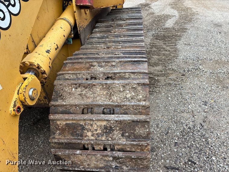 image for item ER3371 2003 John Deere 655C Series II track loader