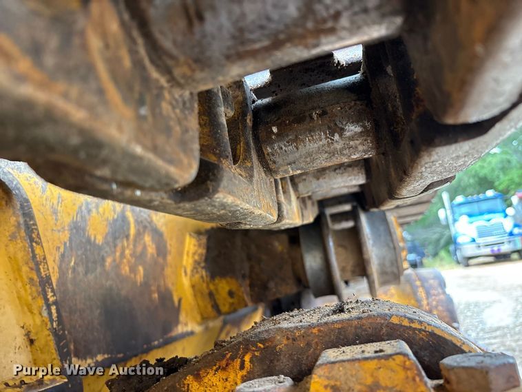 image for item ER3371 2003 John Deere 655C Series II track loader