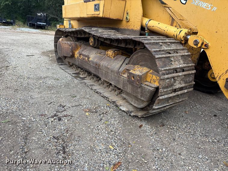 image for item ER3371 2003 John Deere 655C Series II track loader
