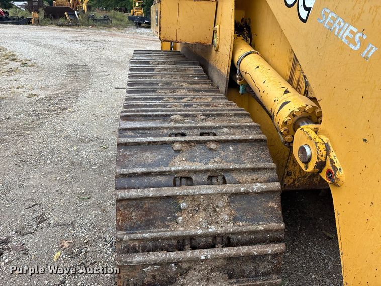 image for item ER3371 2003 John Deere 655C Series II track loader