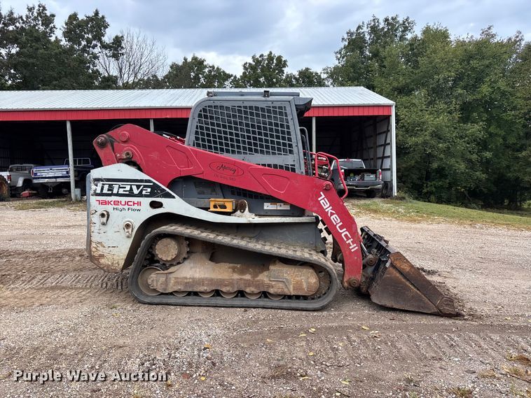 image for item ER3372 2019 Takeuchi TL12V2 tracked skid steer loader