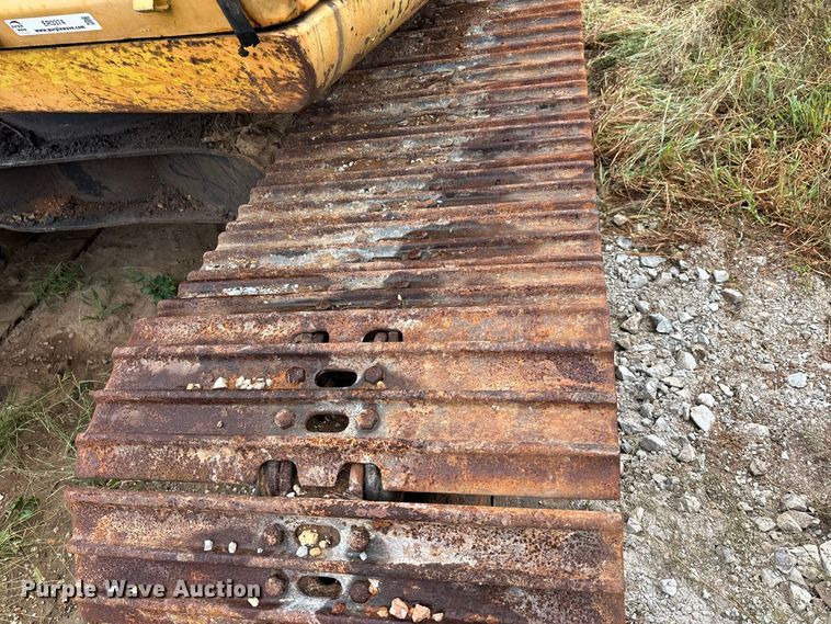 image for item ER3374 1988 John Deere 490D excavator