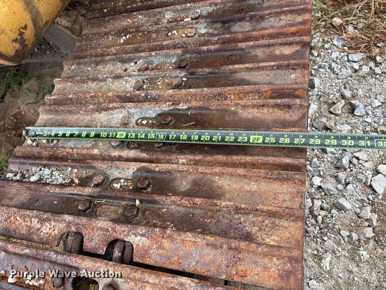 image for item ER3374 1988 John Deere 490D excavator
