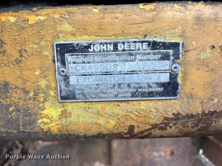 image for item ER3374 1988 John Deere 490D excavator