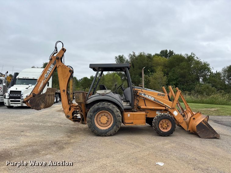 image for item ER3379 2002 Case 580M backhoe