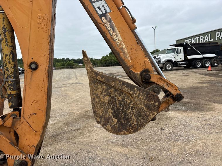 image for item ER3379 2002 Case 580M backhoe