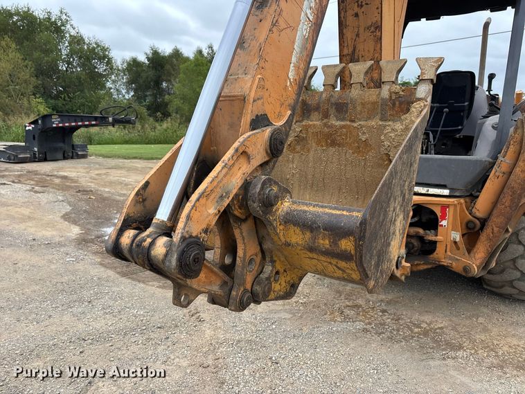 image for item ER3379 2002 Case 580M backhoe