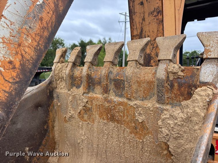 image for item ER3379 2002 Case 580M backhoe