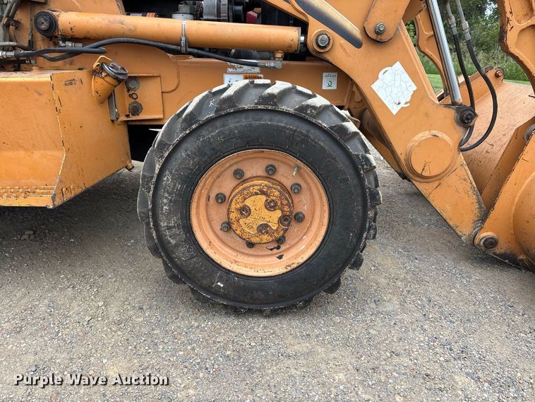 image for item ER3379 2002 Case 580M backhoe