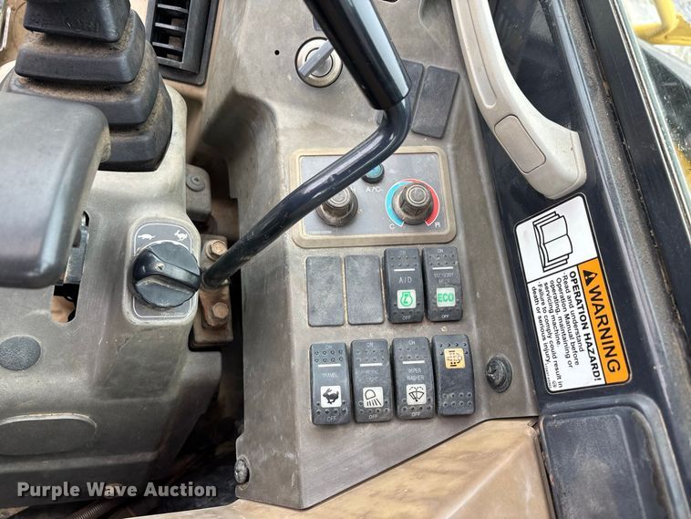 image for item ER3382 Yanmar ViO80 mini excavator