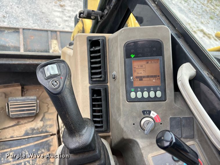 image for item ER3382 Yanmar ViO80 mini excavator