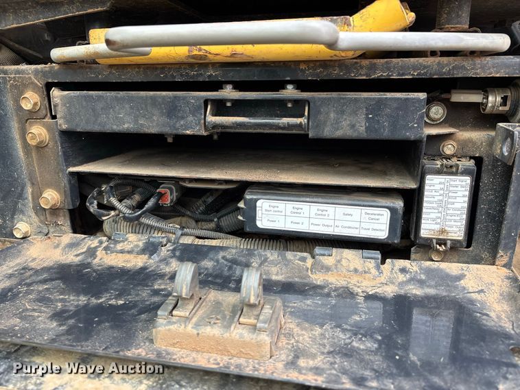 image for item ER3382 Yanmar ViO80 mini excavator