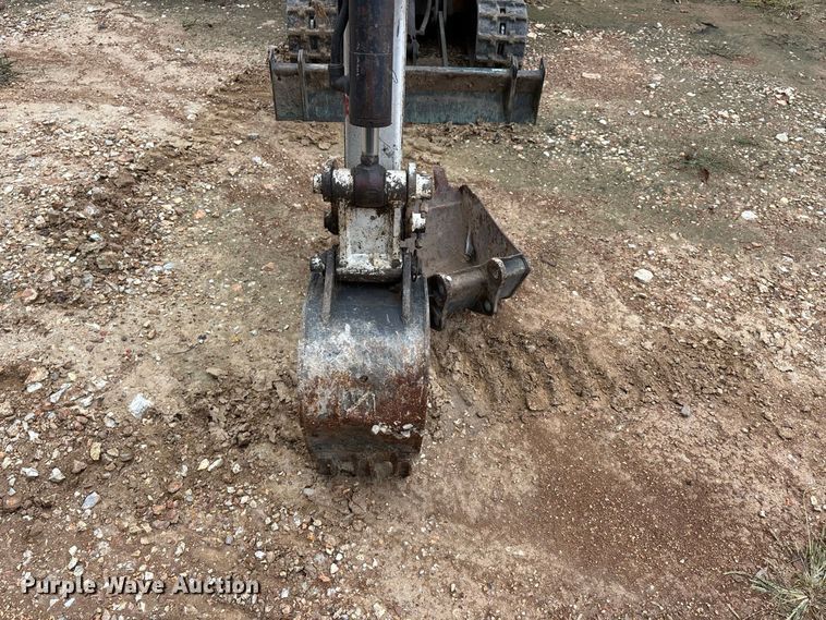 image for item ER3393 2003 Bobcat 316 mini excavator