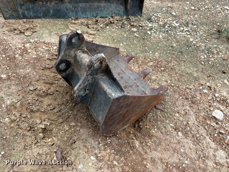 image for item ER3393 2003 Bobcat 316 mini excavator
