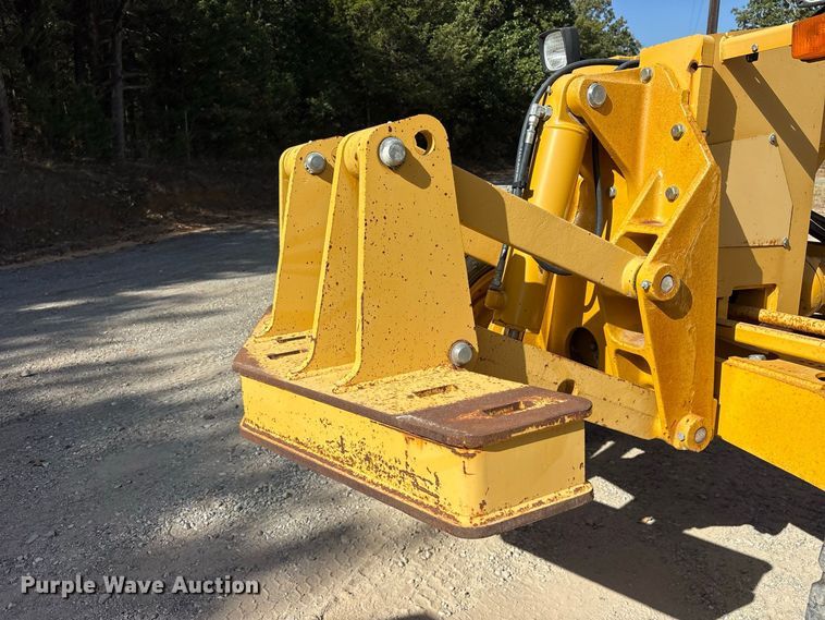 image for item ES8140 1998 John Deere 770CH motor grader