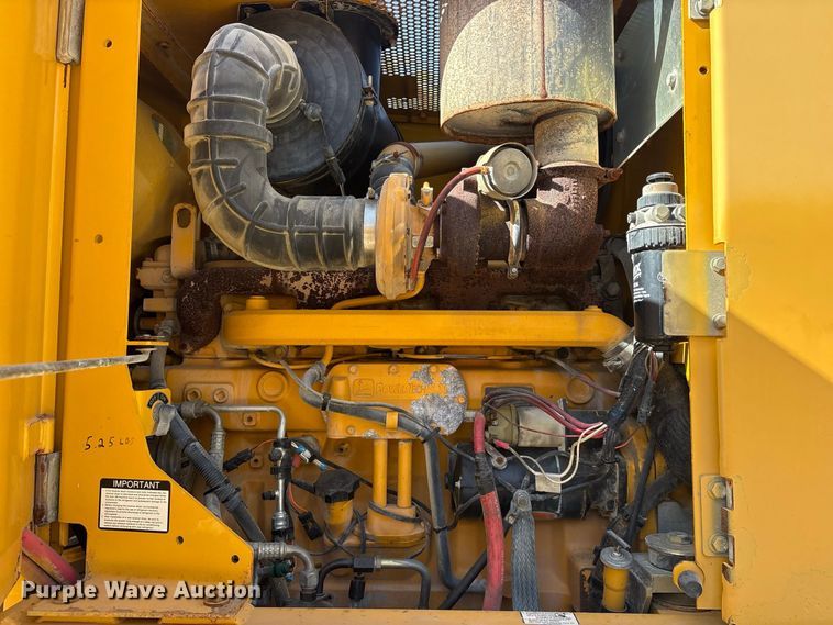 image for item ES8140 1998 John Deere 770CH motor grader