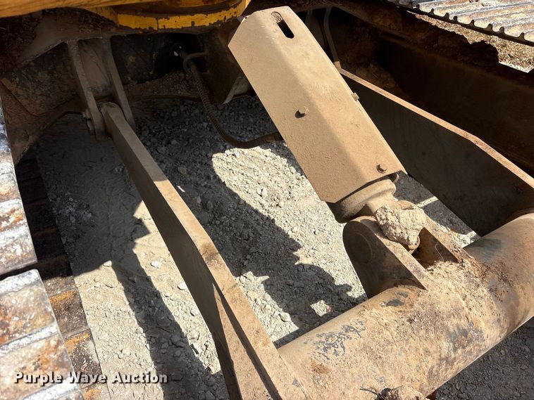 image for item ES8142 2006 Komatsu PC78MR-6 mini excavator