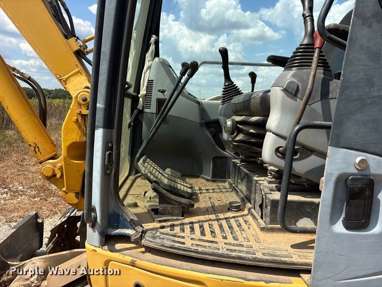 image for item ES8142 2006 Komatsu PC78MR-6 mini excavator
