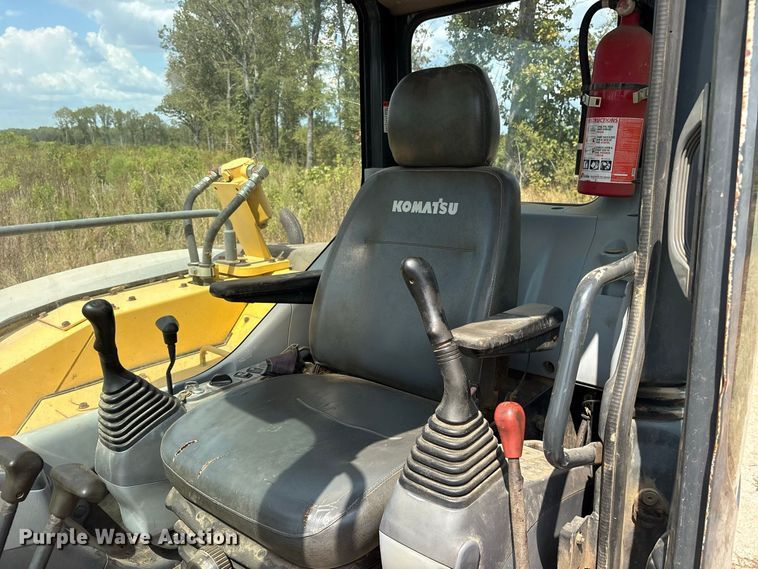 image for item ES8142 2006 Komatsu PC78MR-6 mini excavator