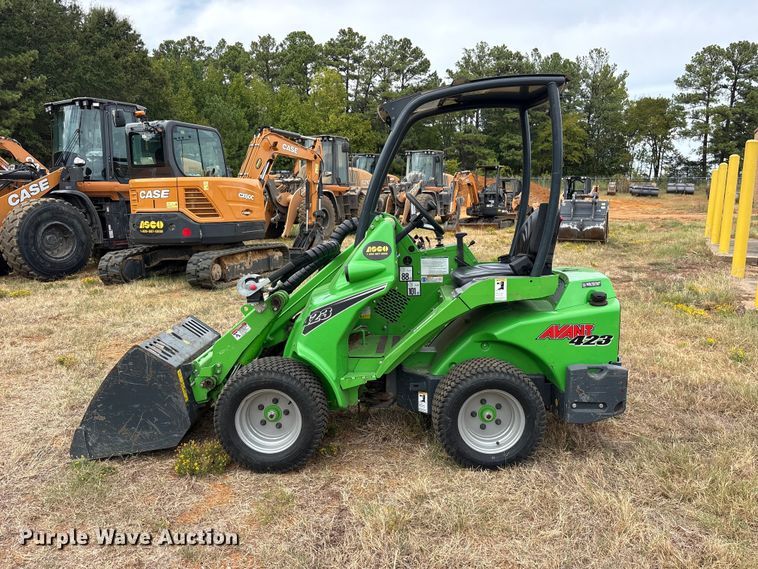 image for item ES8192 2024 Avant 423 compact wheel loader
