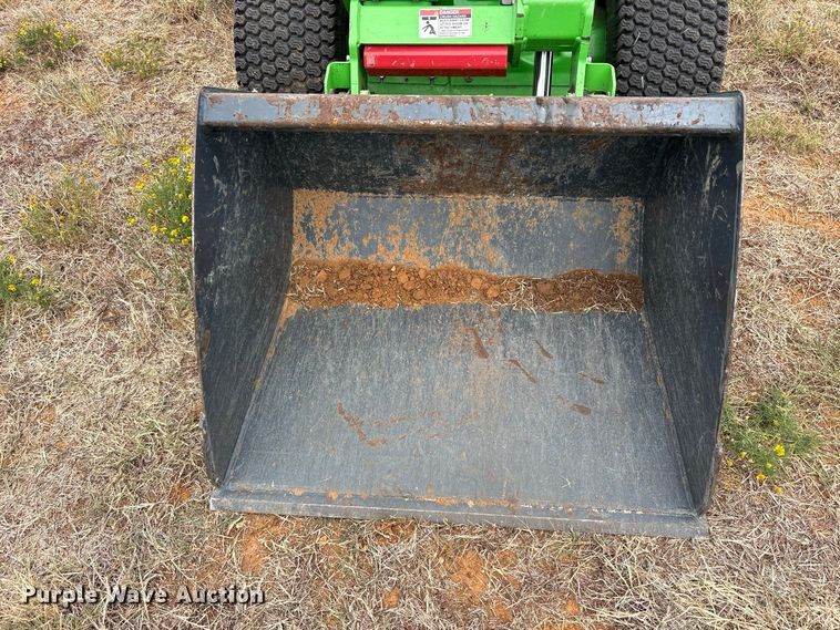 image for item ES8192 2024 Avant 423 compact wheel loader