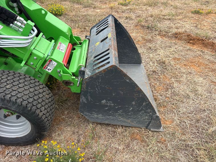 image for item ES8192 2024 Avant 423 compact wheel loader