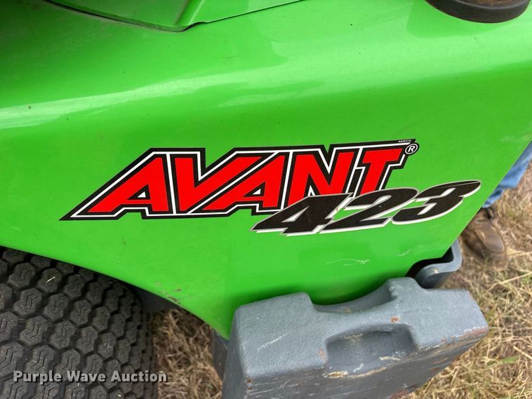 image for item ES8192 2024 Avant 423 compact wheel loader