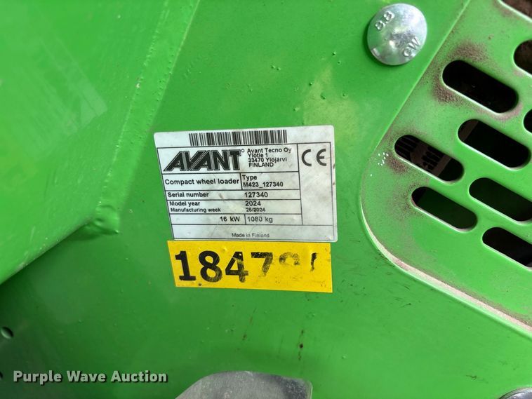 image for item ES8192 2024 Avant 423 compact wheel loader