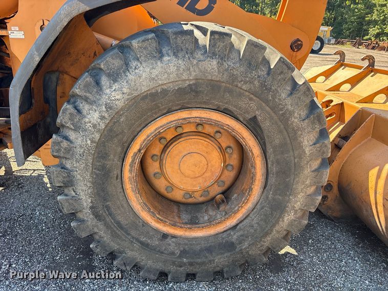 image for item ES8275 2006 Case 621D wheel loader