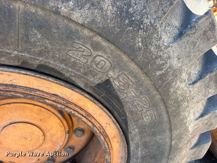 image for item ES8275 2006 Case 621D wheel loader