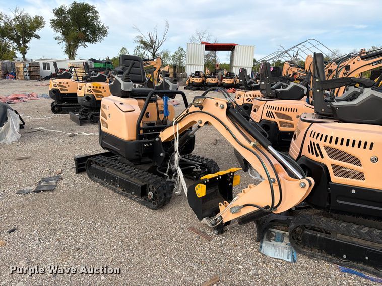 image for item EU1545 2024 Erie Industries EM15 mini excavator