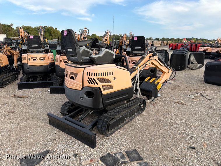 image for item EU1545 2024 Erie Industries EM15 mini excavator