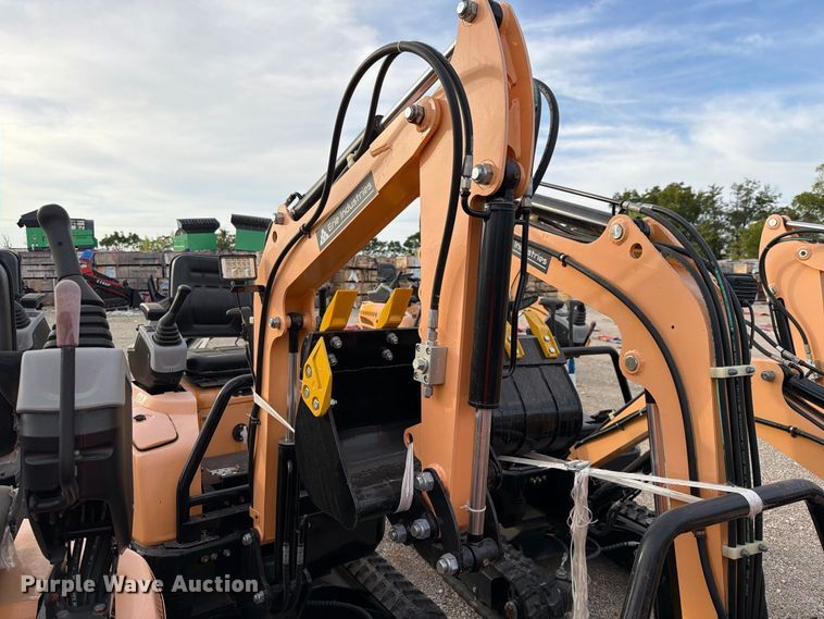 image for item EU1547 2024 Erie Industries EM15 mini excavator