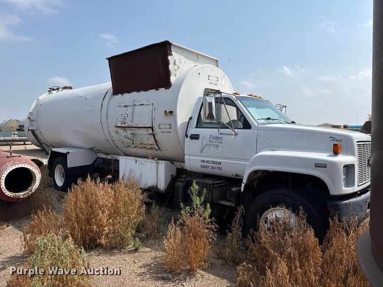 image for item EW4187 1991 Chevrolet refuse truck