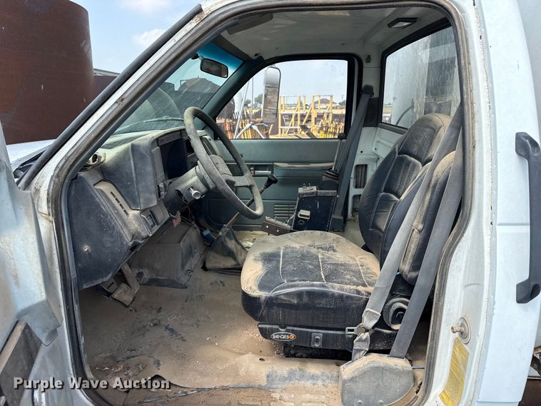 image for item EW4187 1991 Chevrolet refuse truck