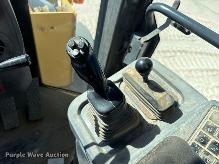 image for item EW4260 2007 John Deere 624J wheel loader