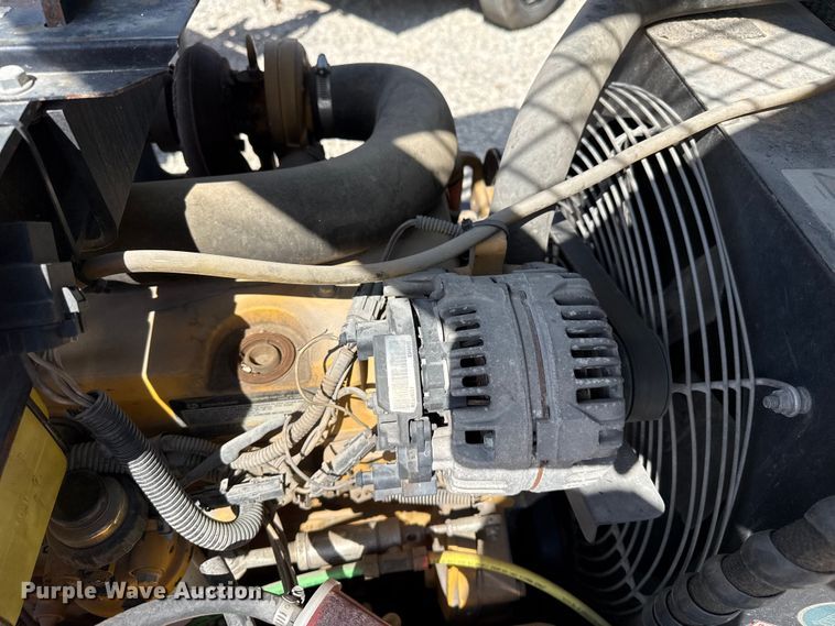 image for item EW4368 Sullair 185DPQ air compressor