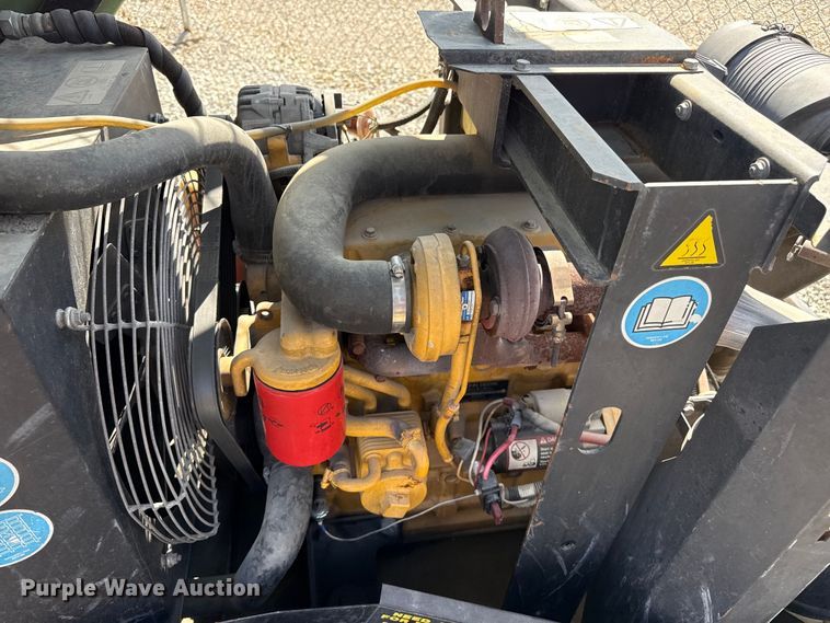 image for item EW4368 Sullair 185DPQ air compressor