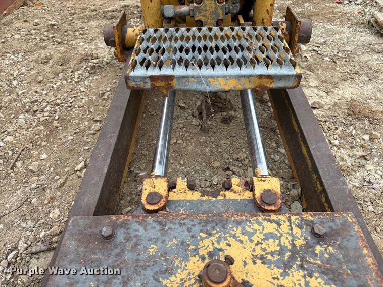 image for item EW5176 McLaughlin MCL 20B horizontal boring unit