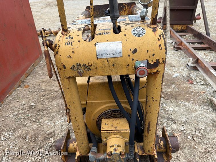 image for item EW5176 McLaughlin MCL 20B horizontal boring unit