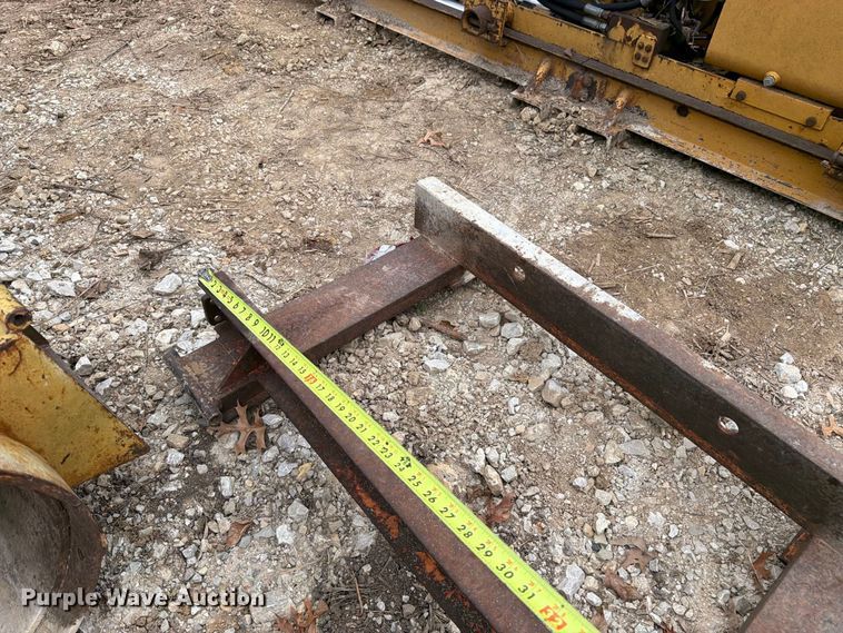 image for item EW5176 McLaughlin MCL 20B horizontal boring unit