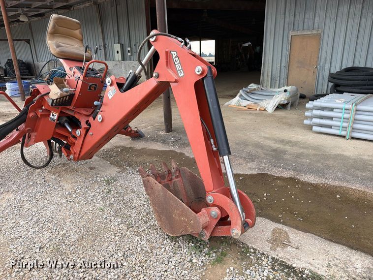image for item EW5177 2012 Ditch Witch A523 backhoe attachment