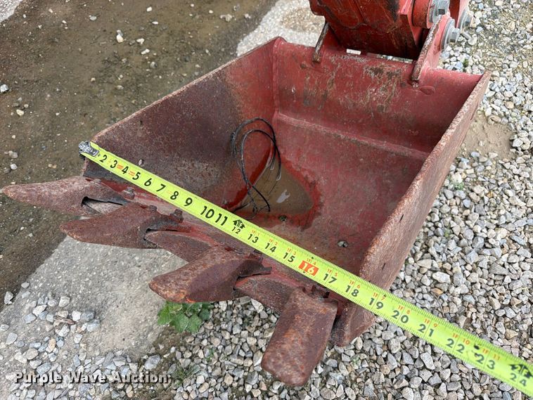 image for item EW5177 2012 Ditch Witch A523 backhoe attachment