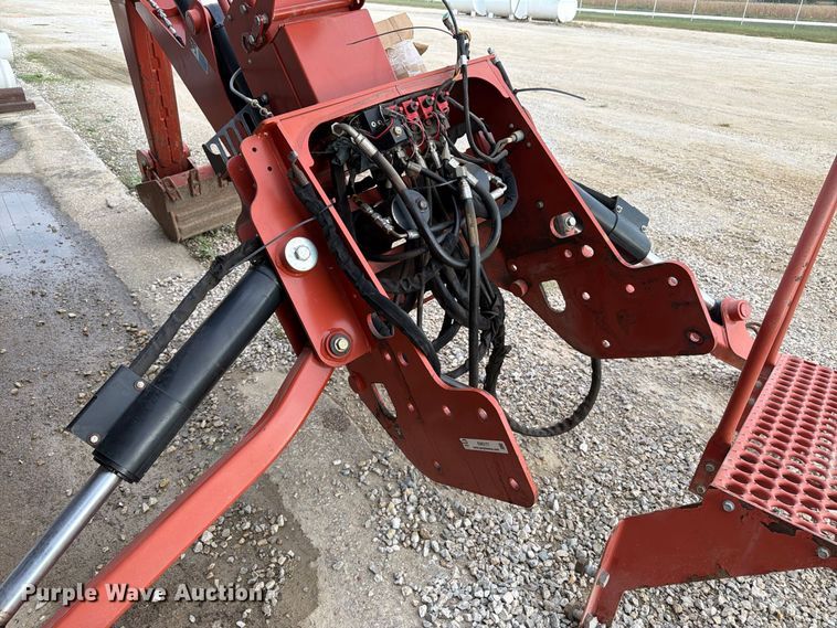 image for item EW5177 2012 Ditch Witch A523 backhoe attachment