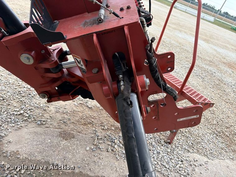 image for item EW5177 2012 Ditch Witch A523 backhoe attachment